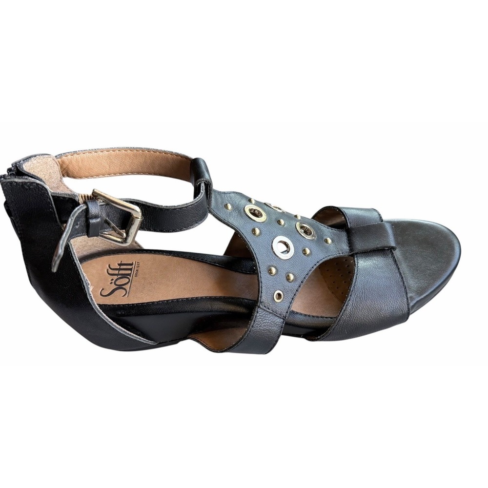 Sofft Woman's Beautiful Leather Sandals Size 8.5 Gold Grommets Heels Open Toe - Picture 3 of 4